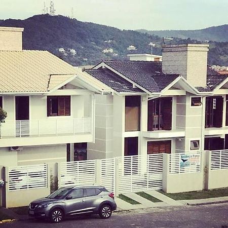 Residencial Franca Garopaba Appartement Buitenkant foto