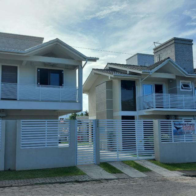 Residencial Franca Garopaba Appartement Buitenkant foto
