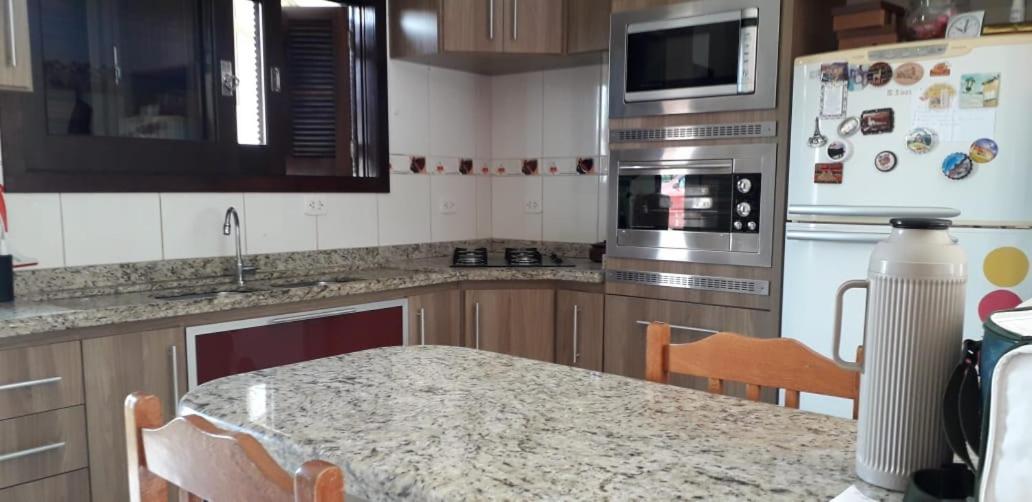 Residencial Franca Garopaba Appartement Buitenkant foto